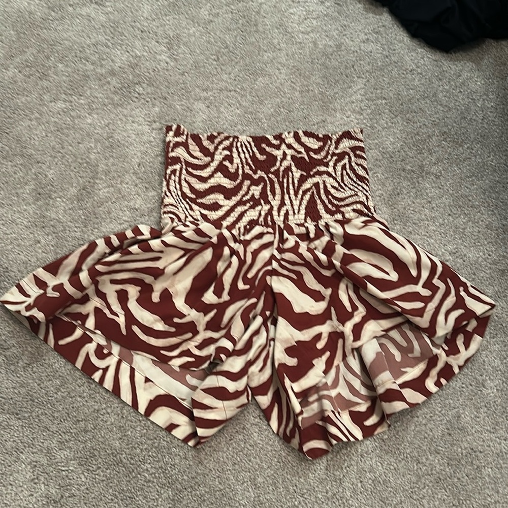 Ingrid and Isabel maternity shorts